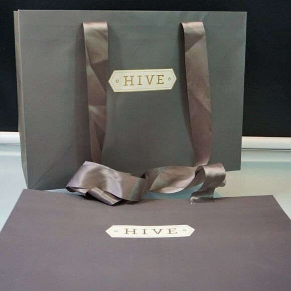 Hive Boutique Store West Palm Beach Florida Totes 2 Paper Gift Bags Rope Handle - Picture 1 of 6